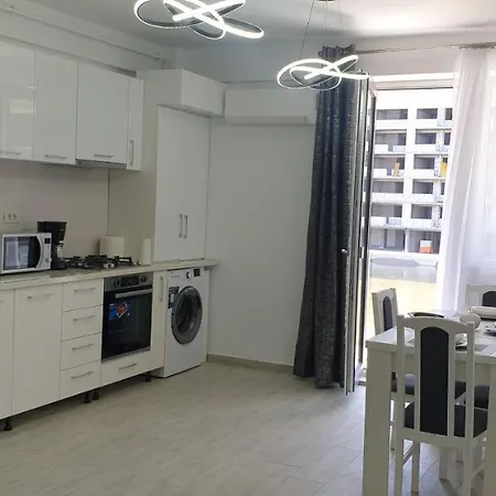 Alexandra Sunset Beach Apartment